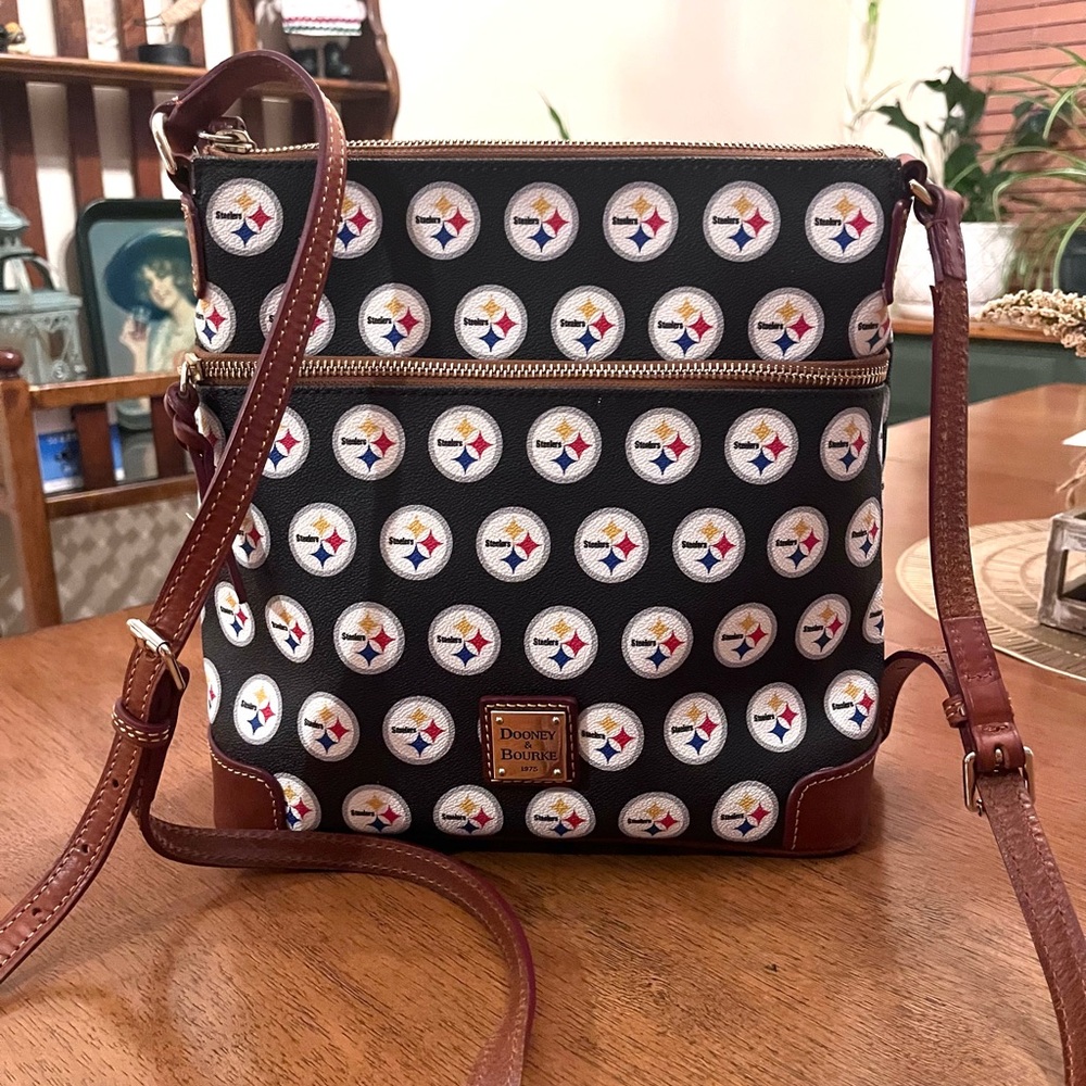 👜 🏈 Dooney & Bourke PITTSBURGH STEELERS Crossbody Bag 👜 🏈